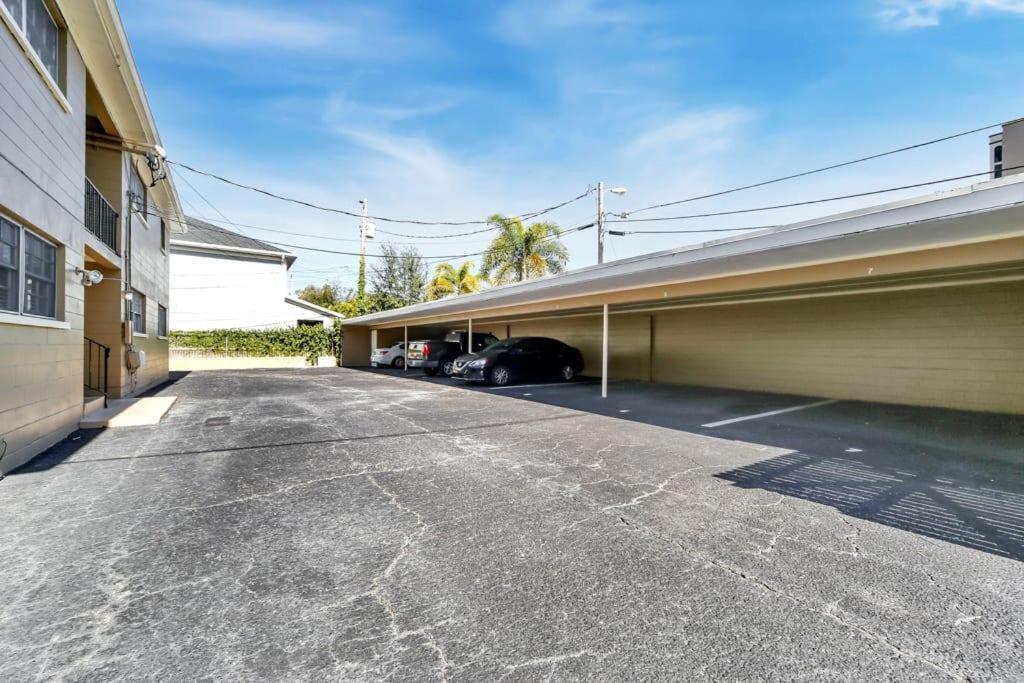 タンパDesigned And Well Located Chic 1Br With Parkingアパートメント エクステリア 写真